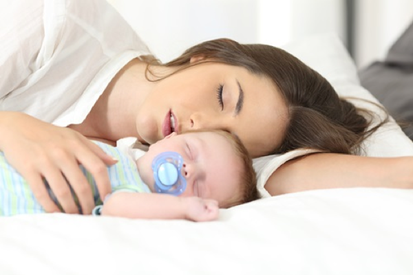 điều trị mất ngủ sau khi sinh