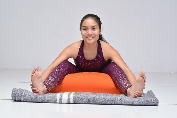 yoga điều trị mất ngủ