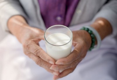 Uống sữa tăng cường trí nhớ hiệu quả hay không?